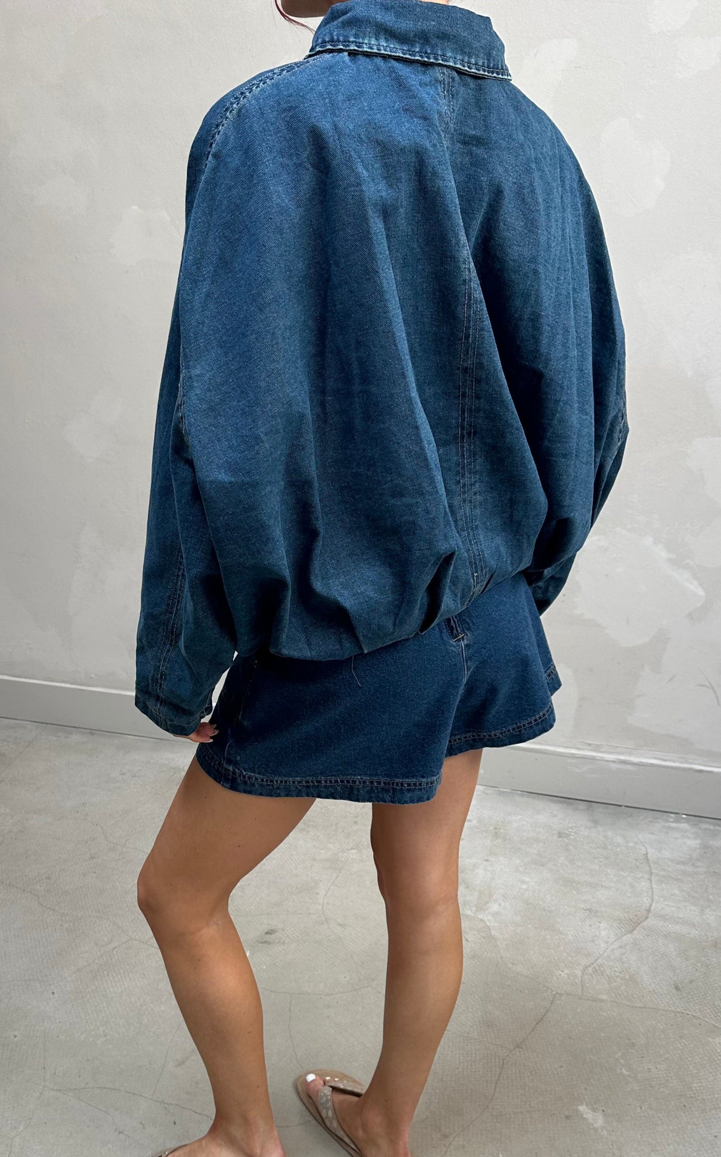 Cropped oversized denim jacket - Curated by UME