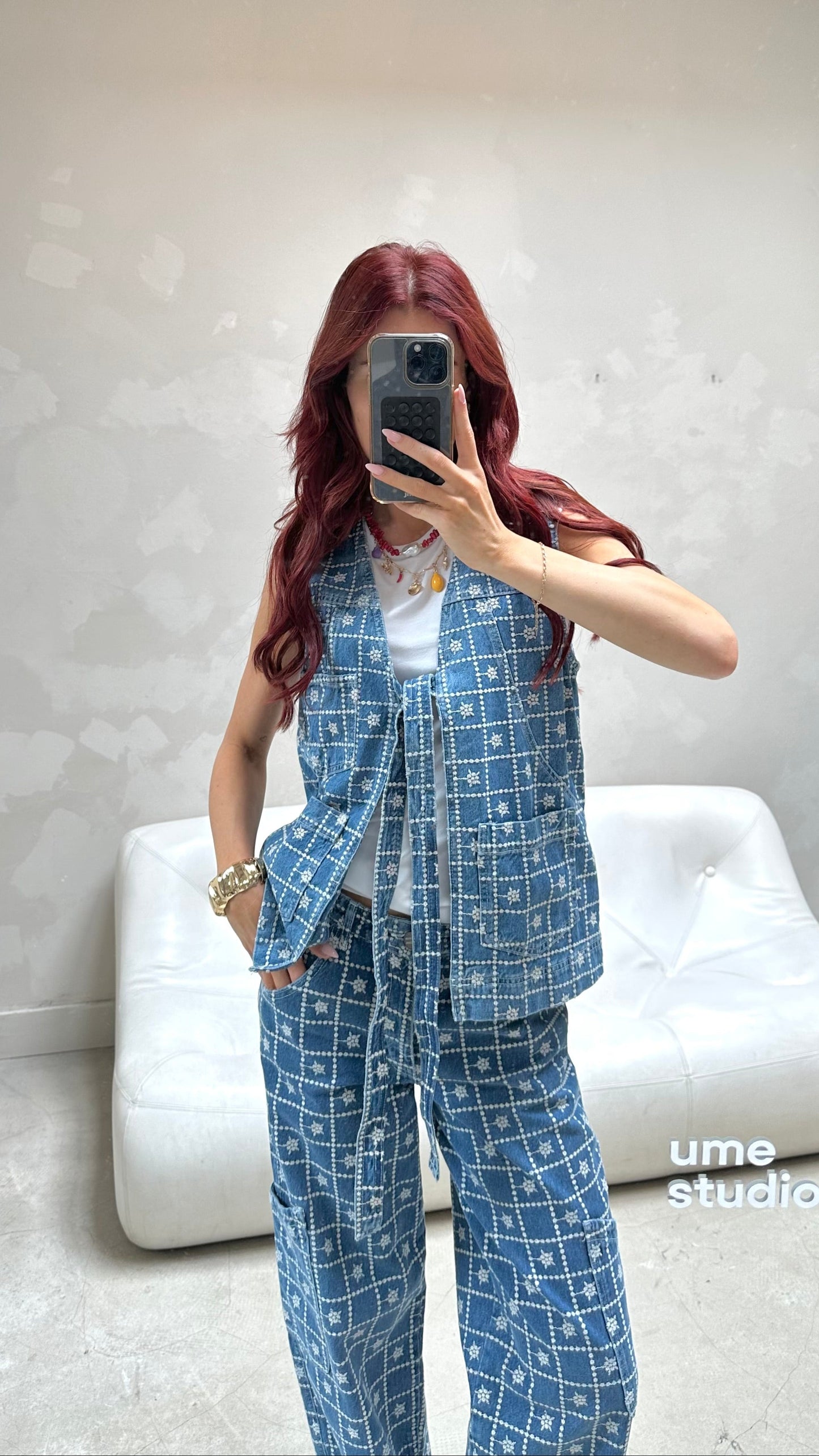 Damson madder embroidered flower - pants