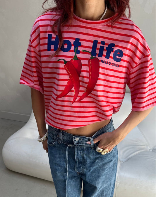 Graphic tee red & pink - Curated by UME