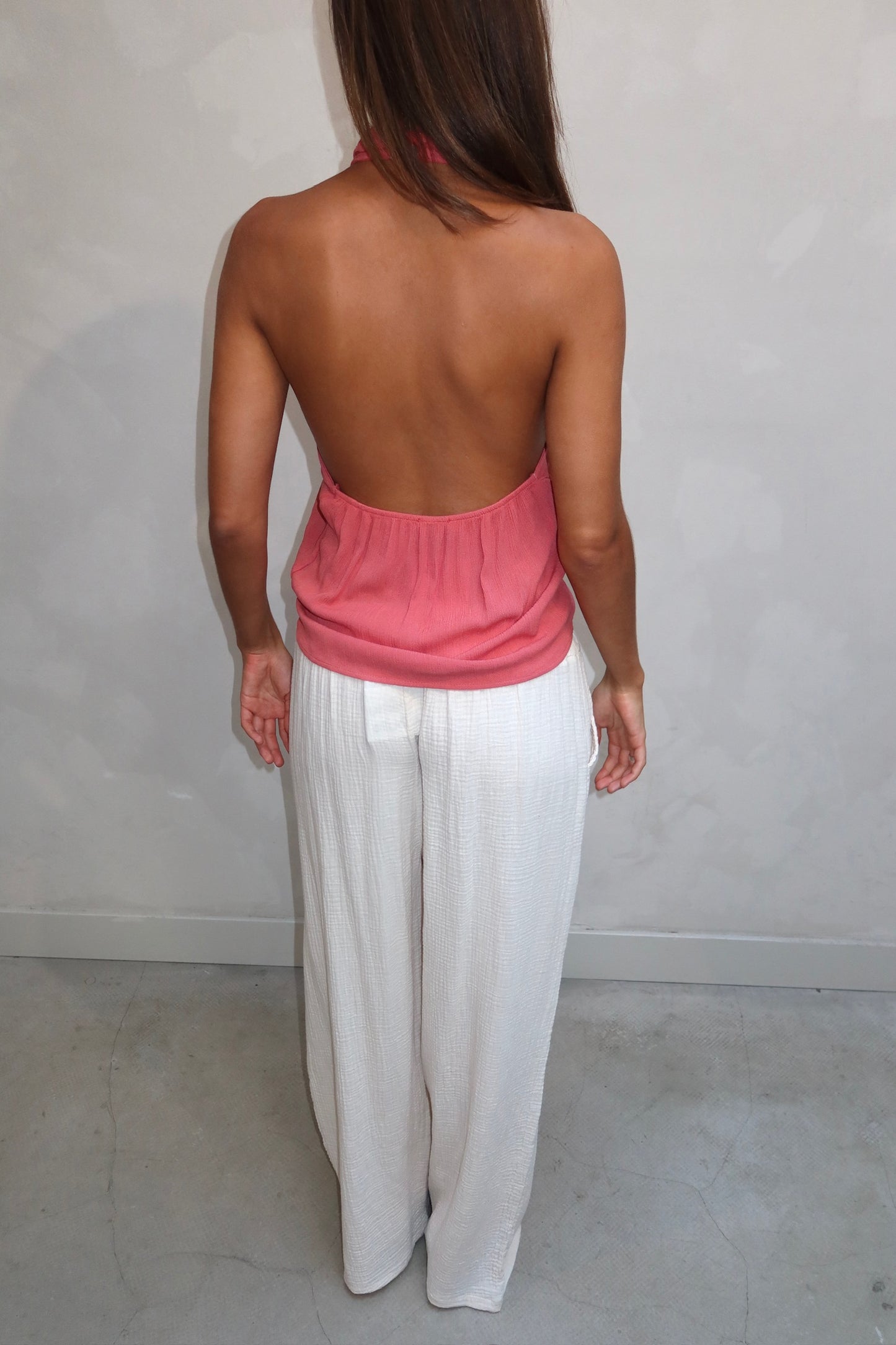 Blushed pink halter top - Curated by ume