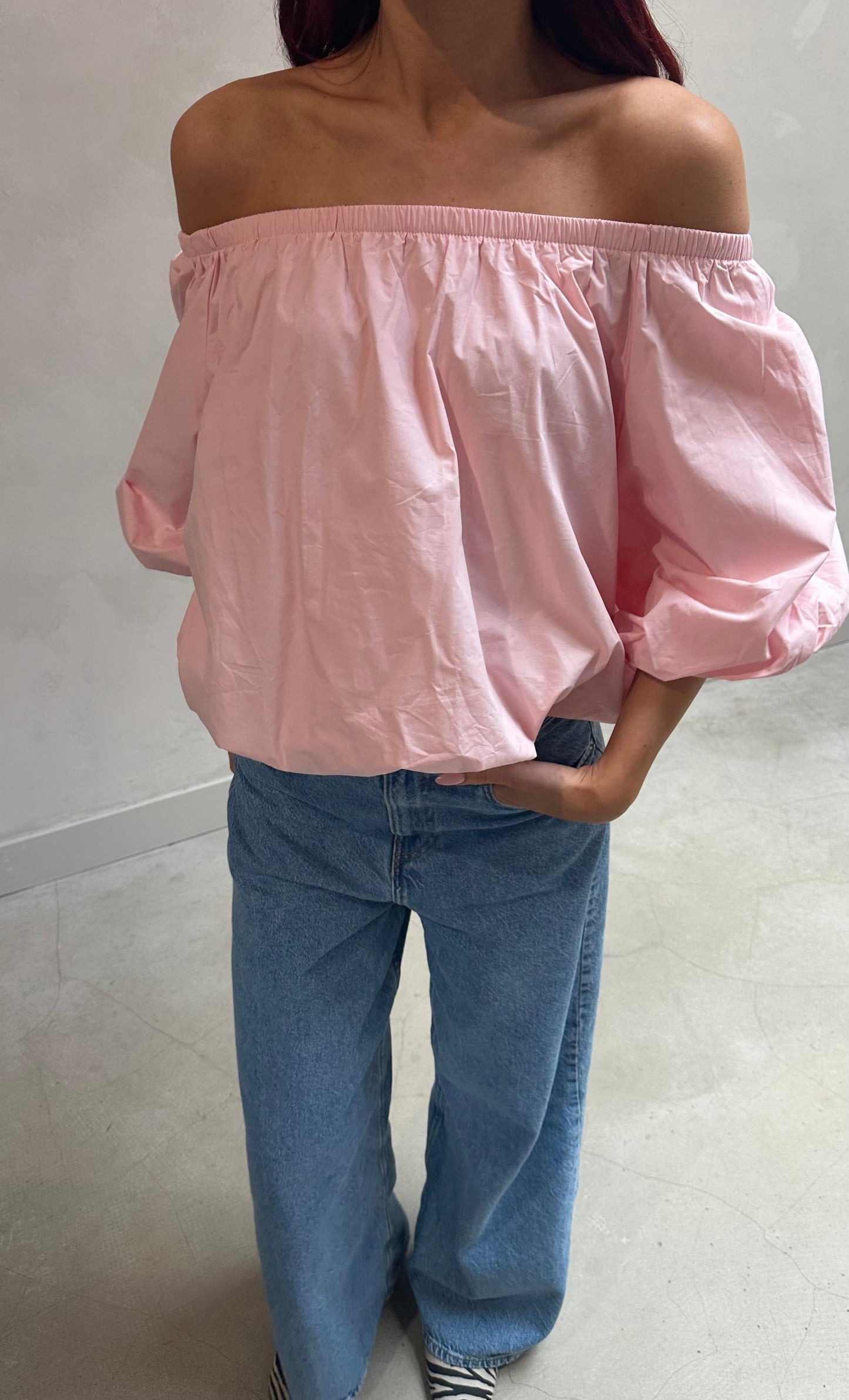 Off shoulder baby Pink balloon top - Curated by ume