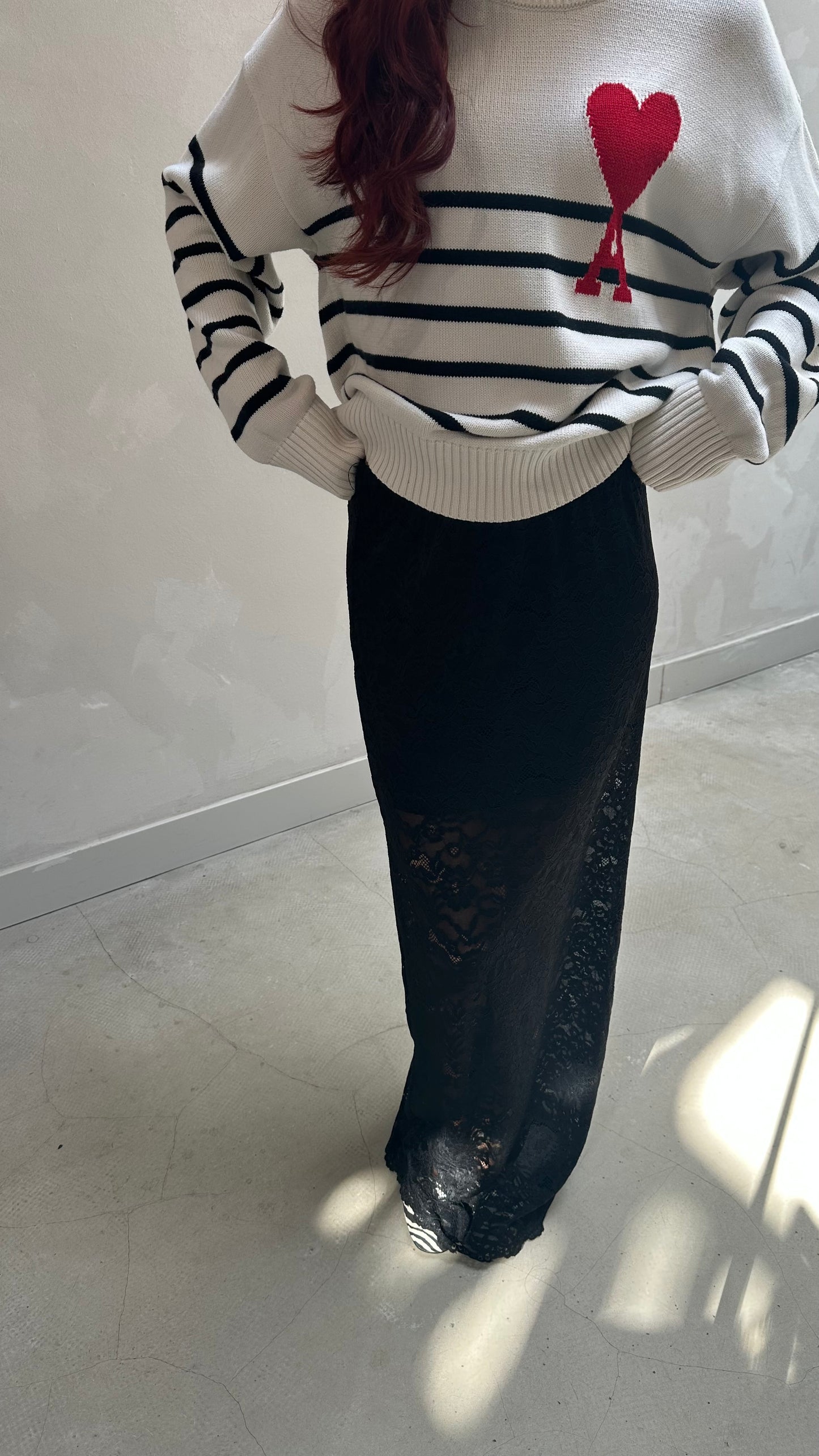 Black lace skirt - Curated by UME