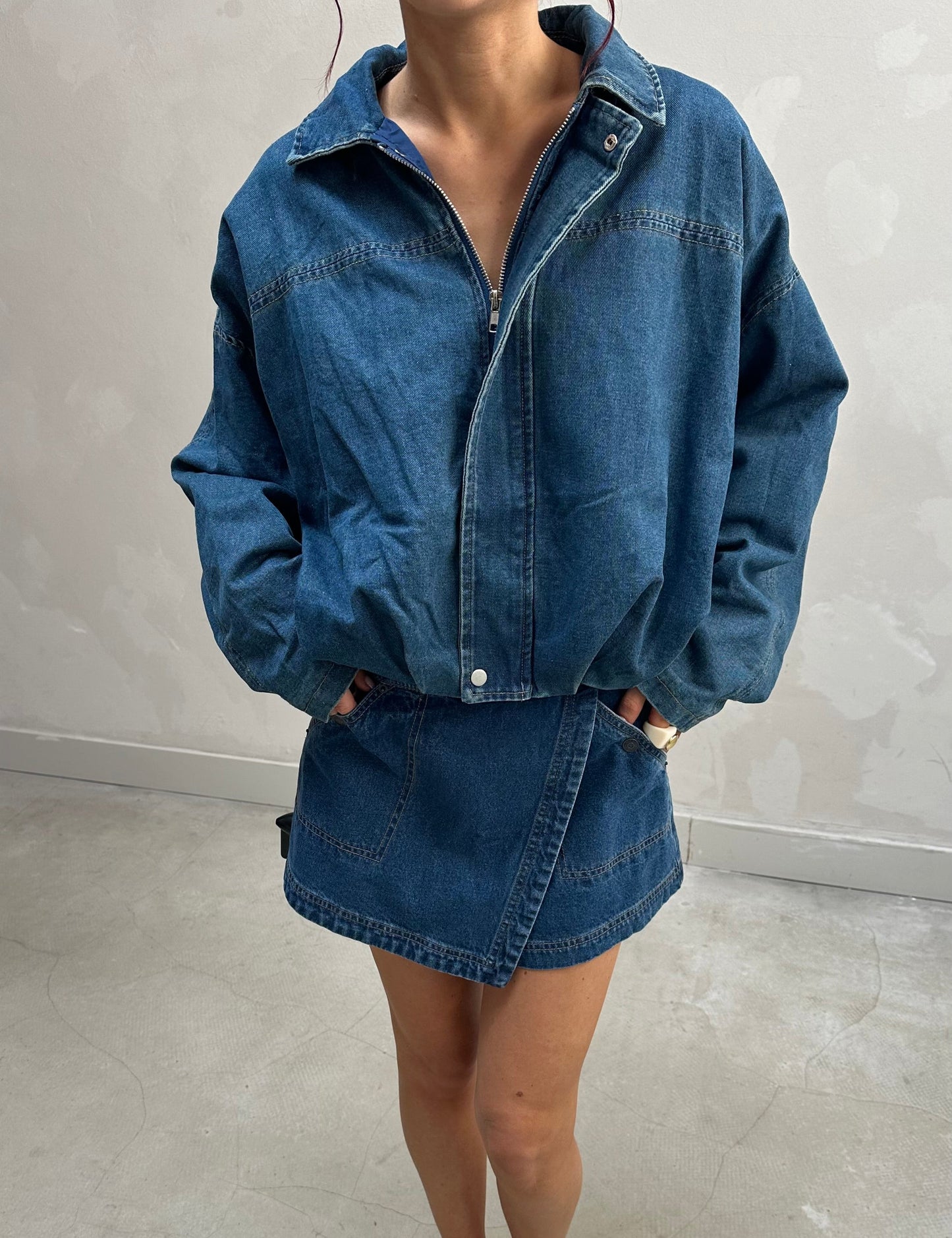 Cropped oversized denim jacket - Curated by UME