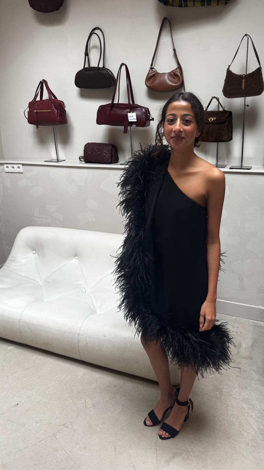 THE NEW ARRIVALS - Off-shoulder Feather dress