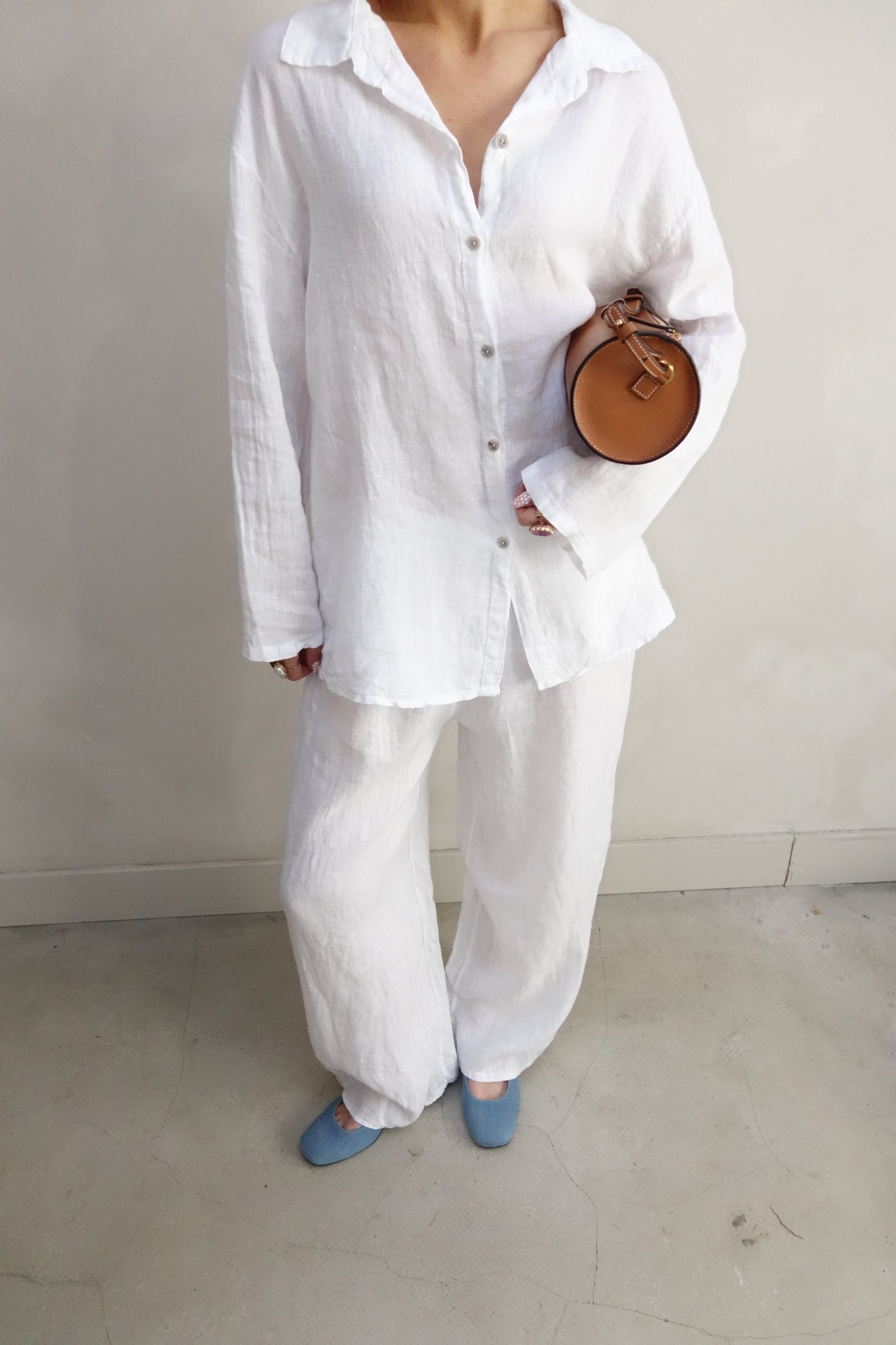 White linen blouse - Curated by UME