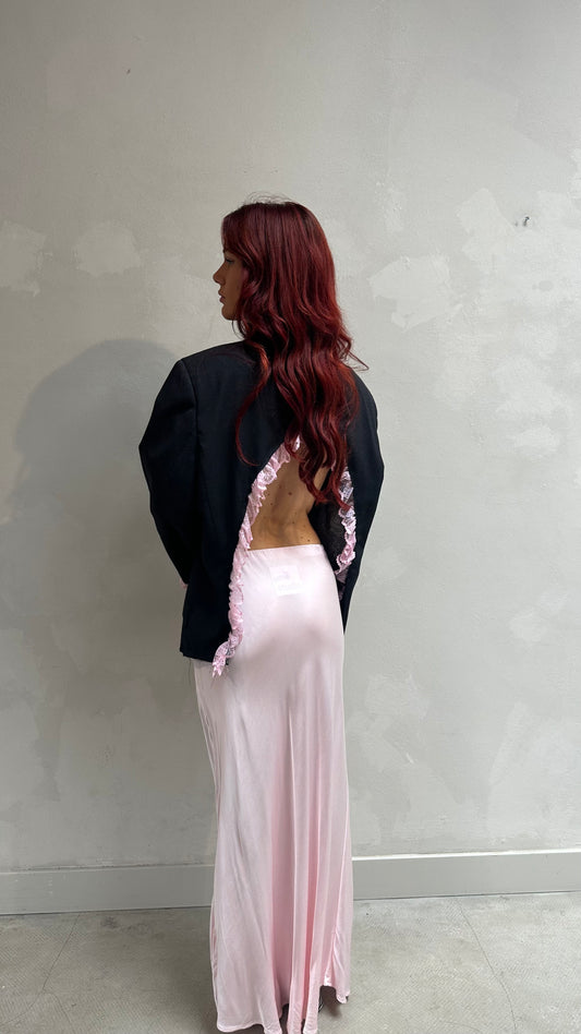Soft pink long skirt - Curated by ume