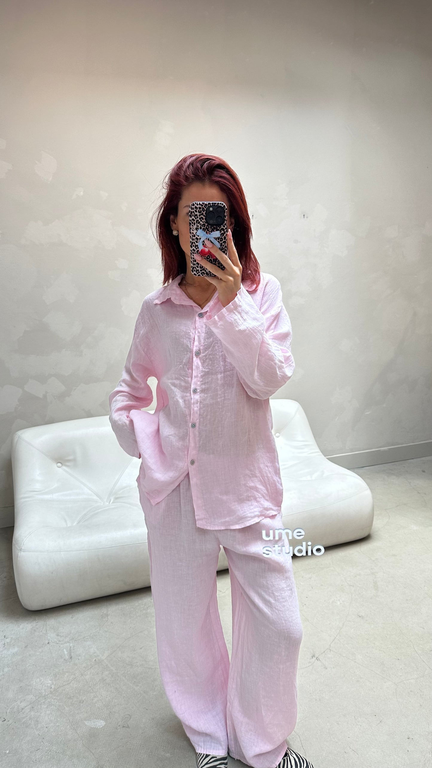 Pink linen blouse - Curated by UME