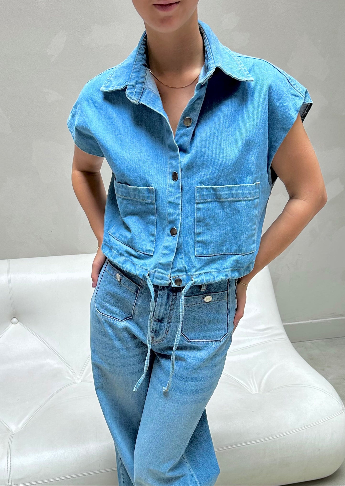 Cropped denim blouse - Curated by UME