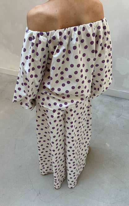 Violet polka dot - Curated by UME