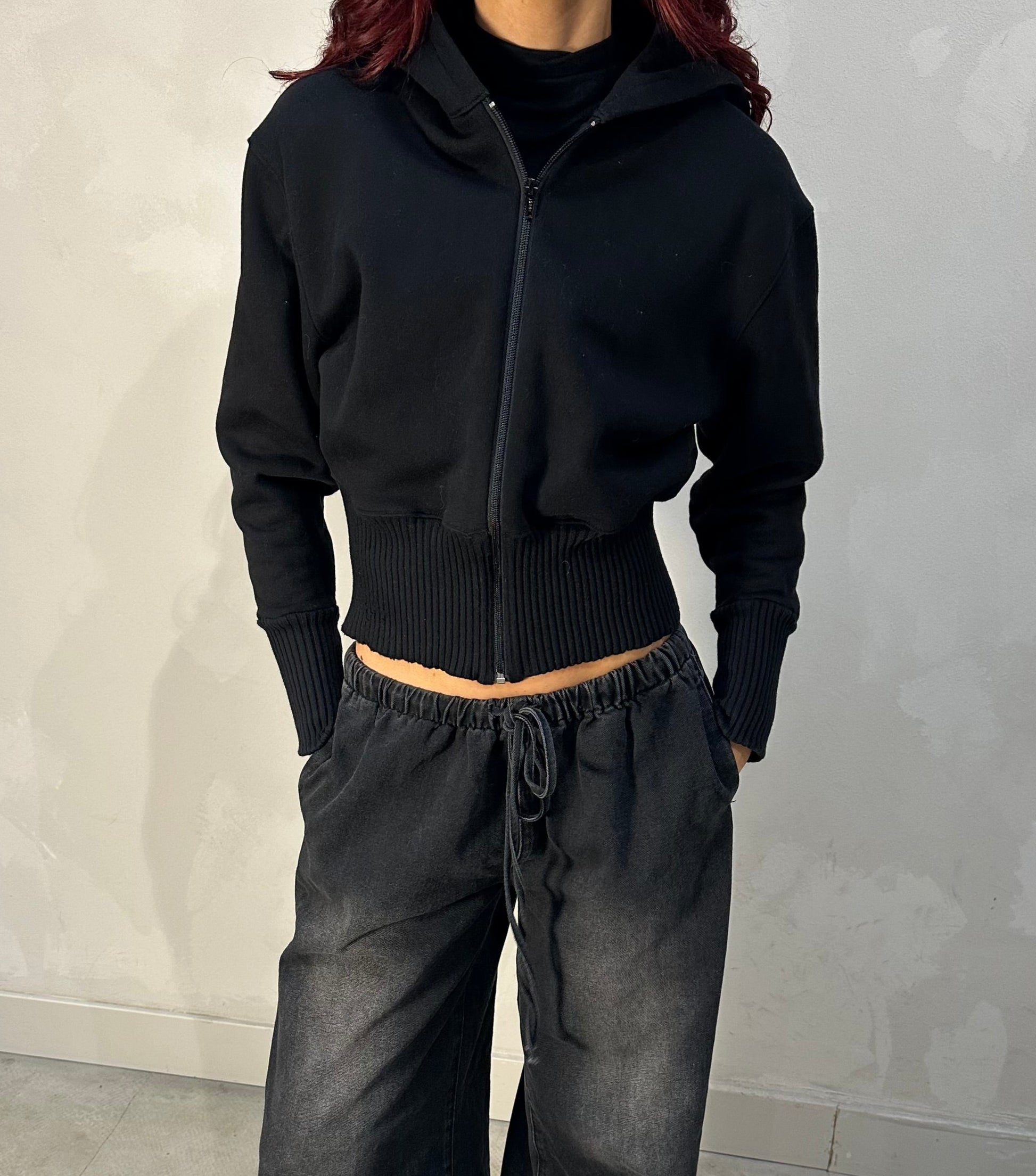 Vita stasiukynaite6 black - vest - UME STUDIO