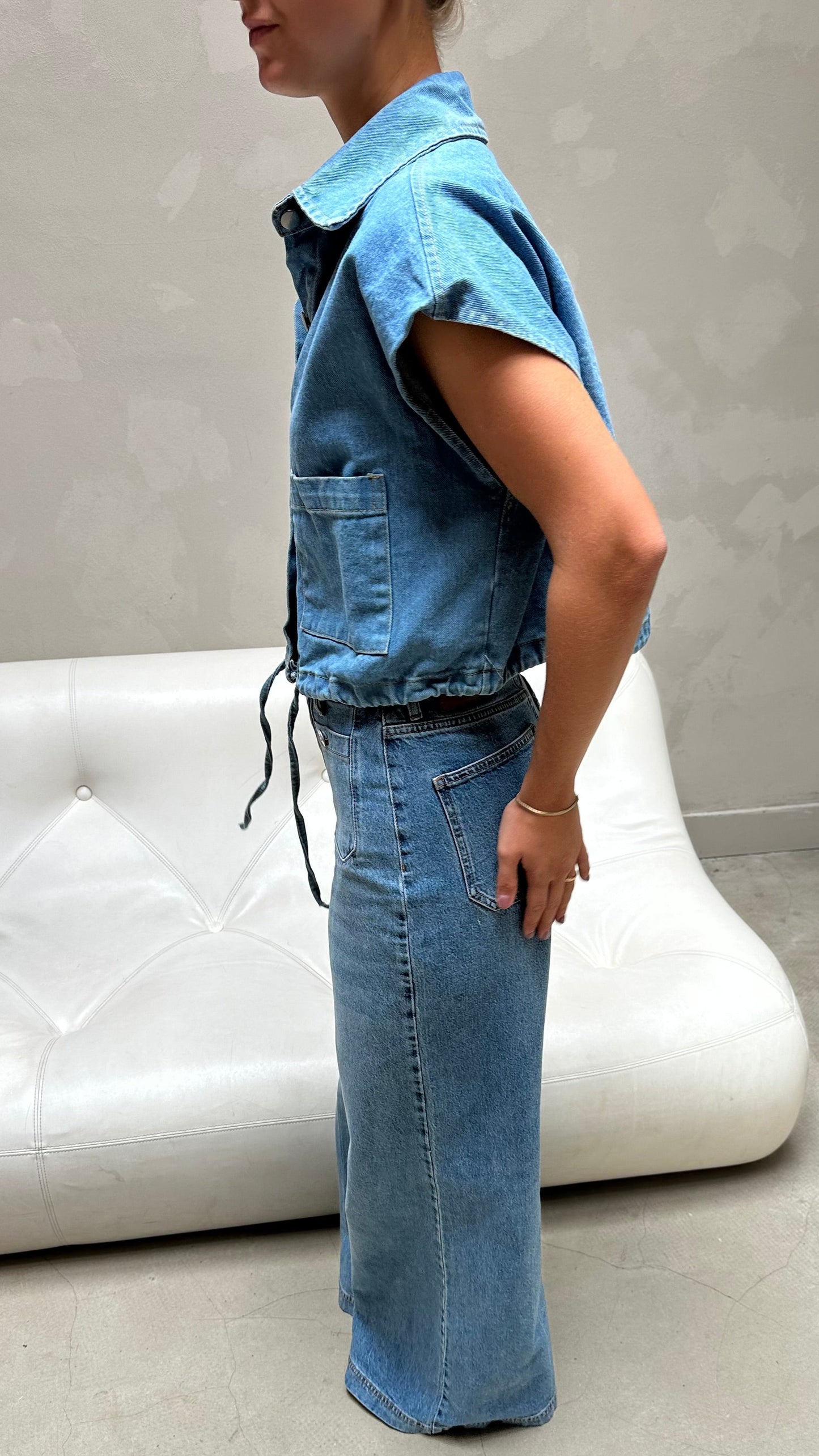 Cropped denim blouse - Curated by UME