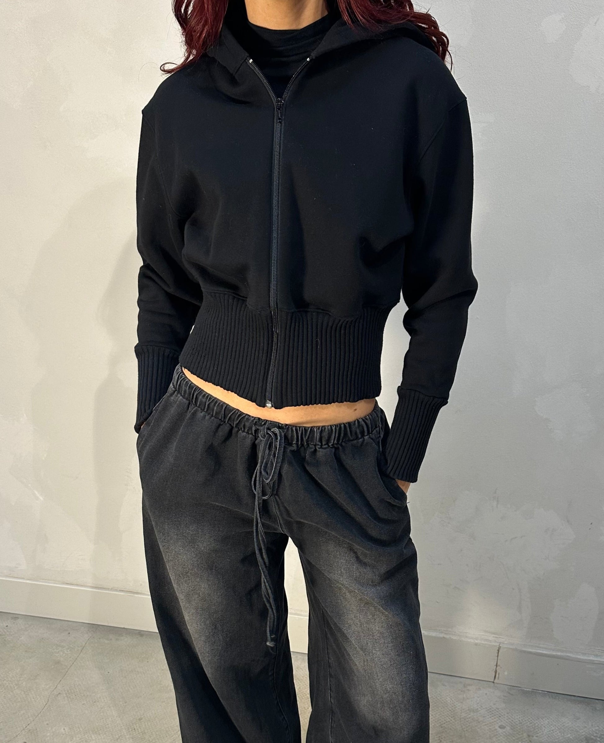 Vita stasiukynaite6 black - vest - UME STUDIO