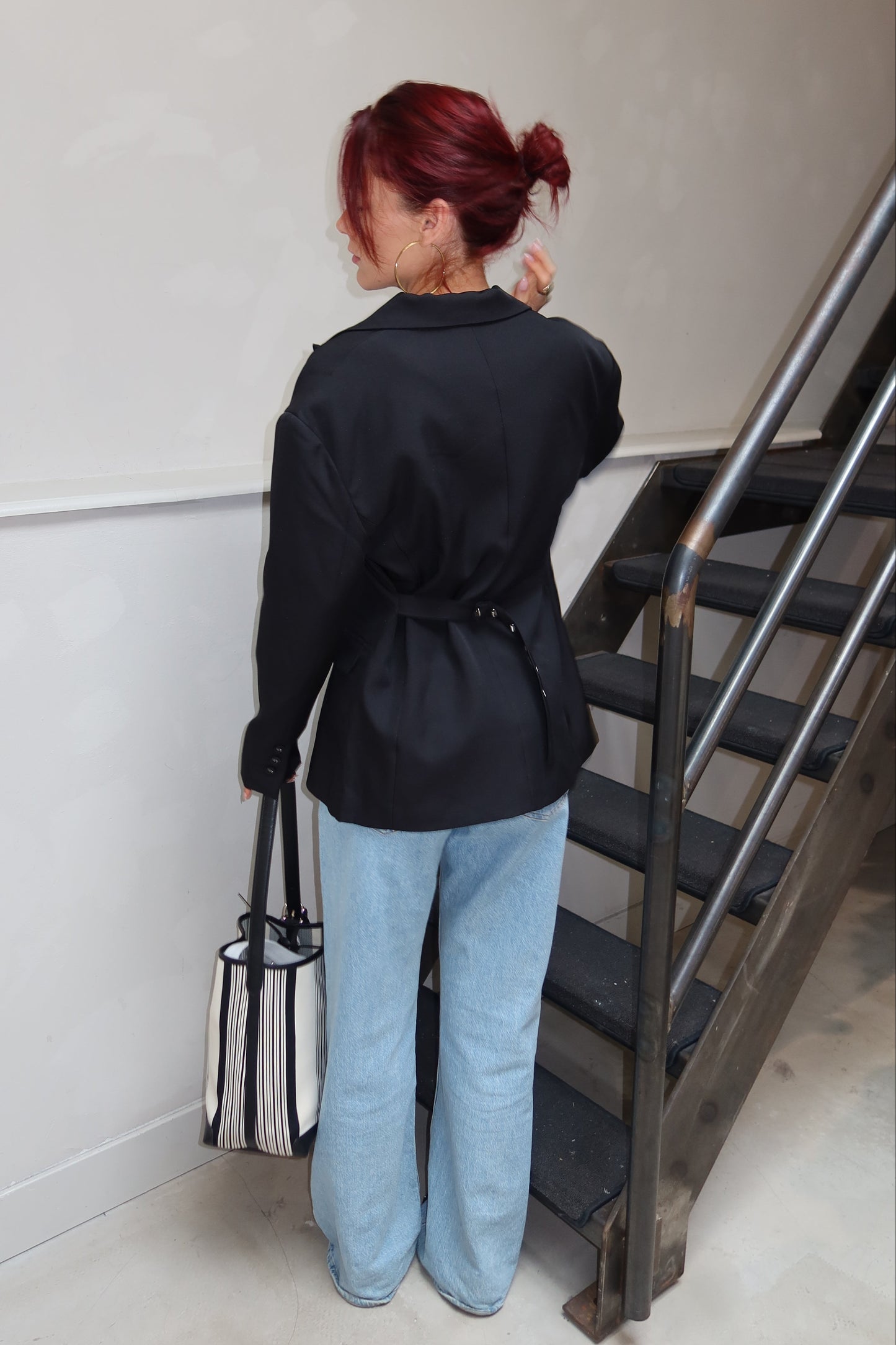 Fitted Black blazer - Curated by ume