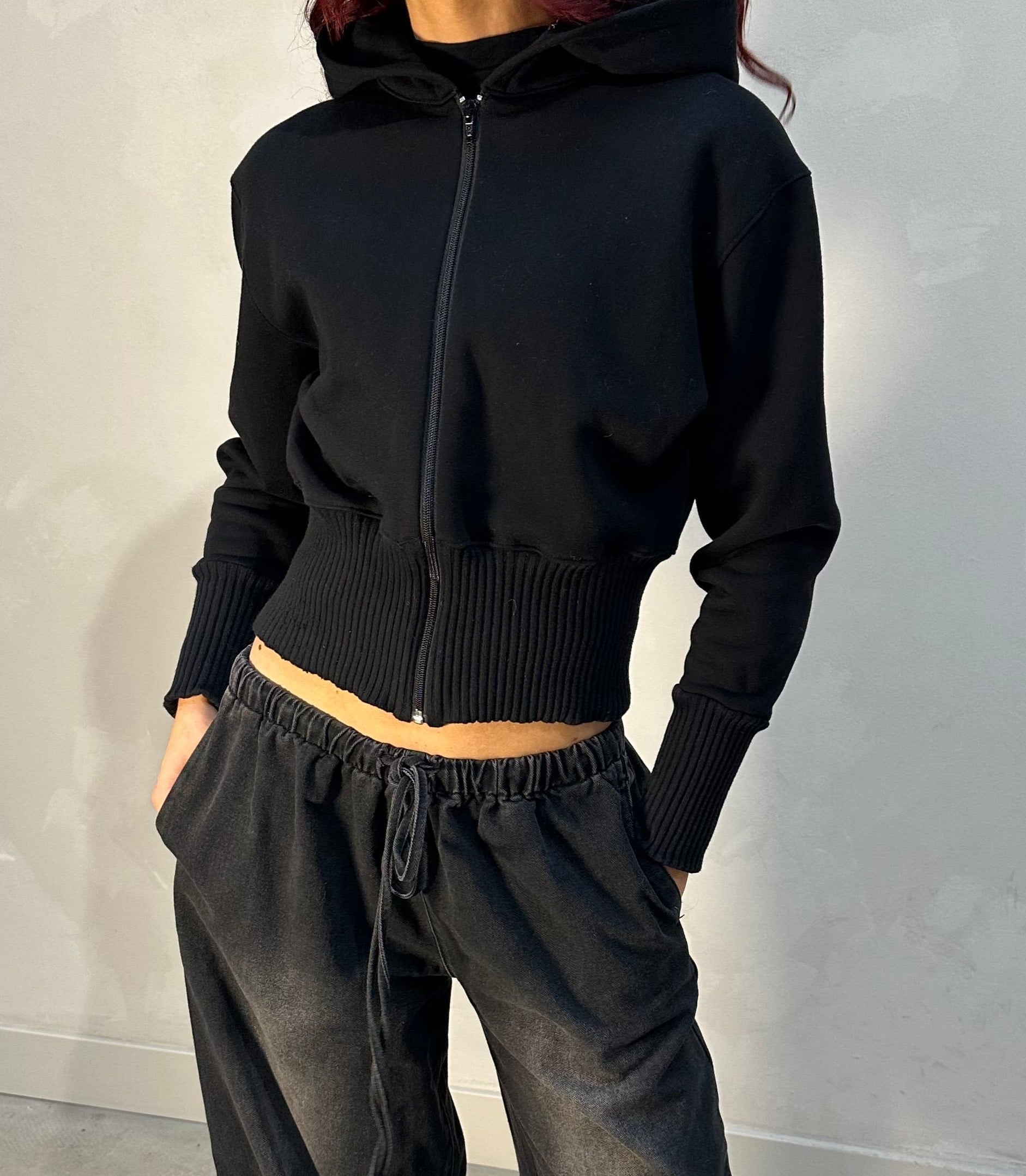 Vita stasiukynaite6 black - vest - UME STUDIO