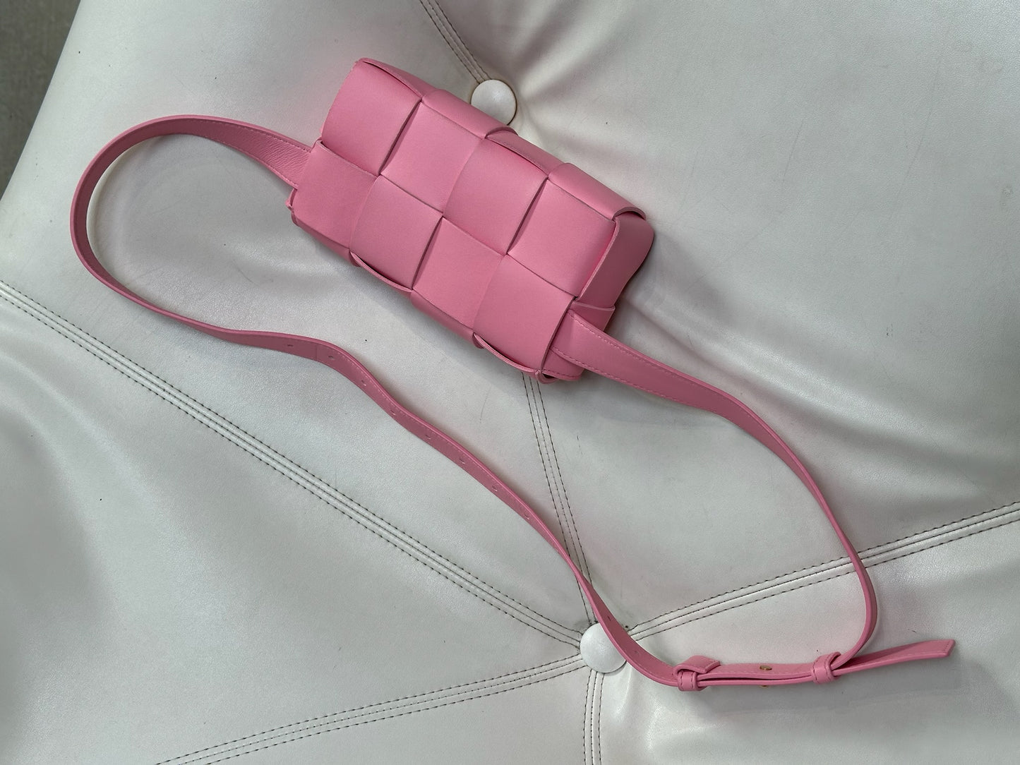 Curated by ume - BOTTEGA VENETA Pink Bag