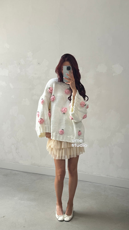 Flower knitted oversized sweater - Curated by ume