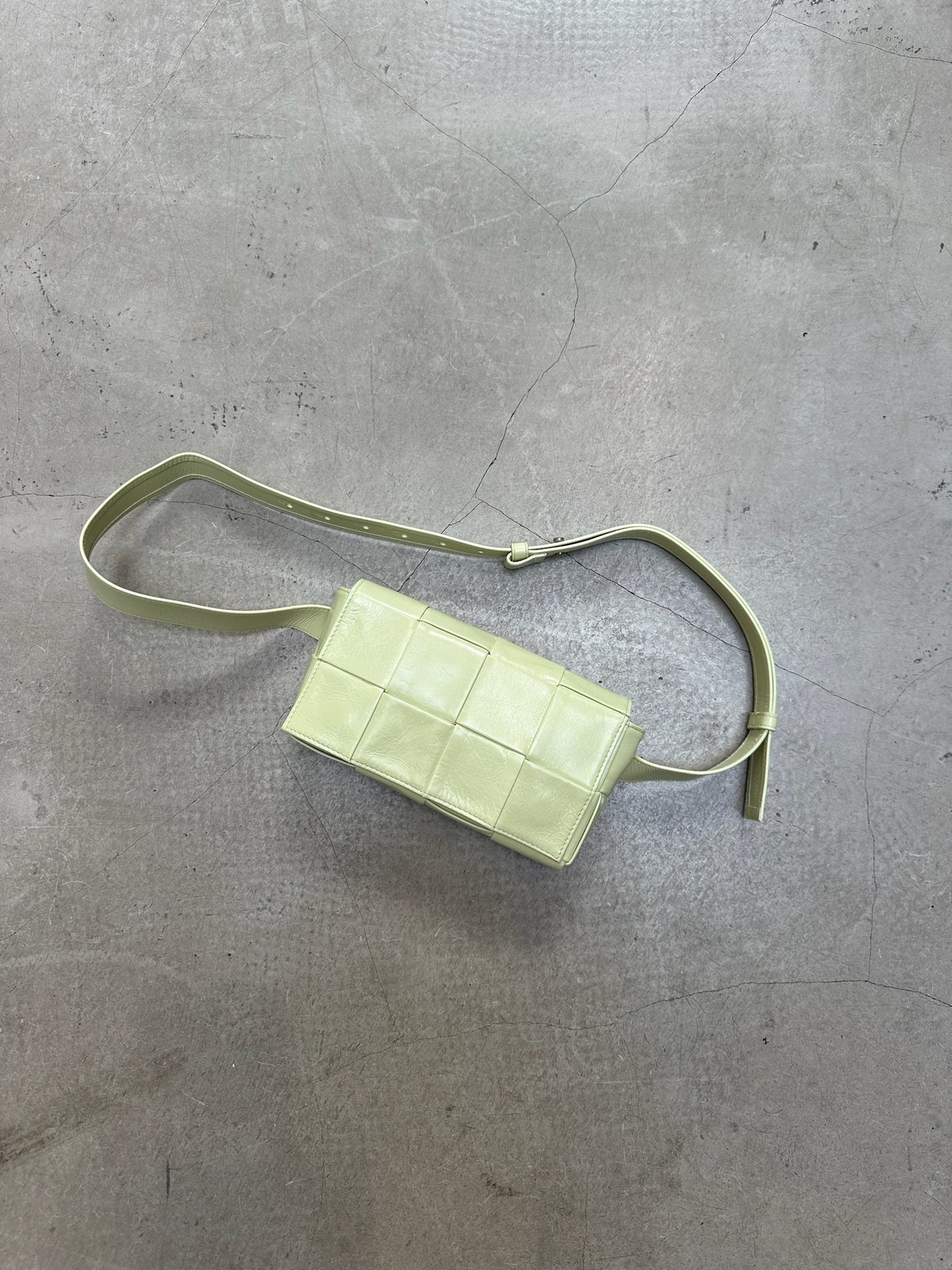 Curated by ume - BOTTEGA VENETA Mostord Green Bag