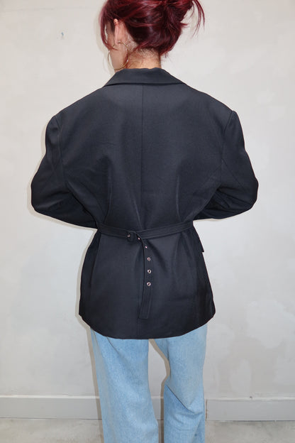 Fitted Black blazer - Curated by ume