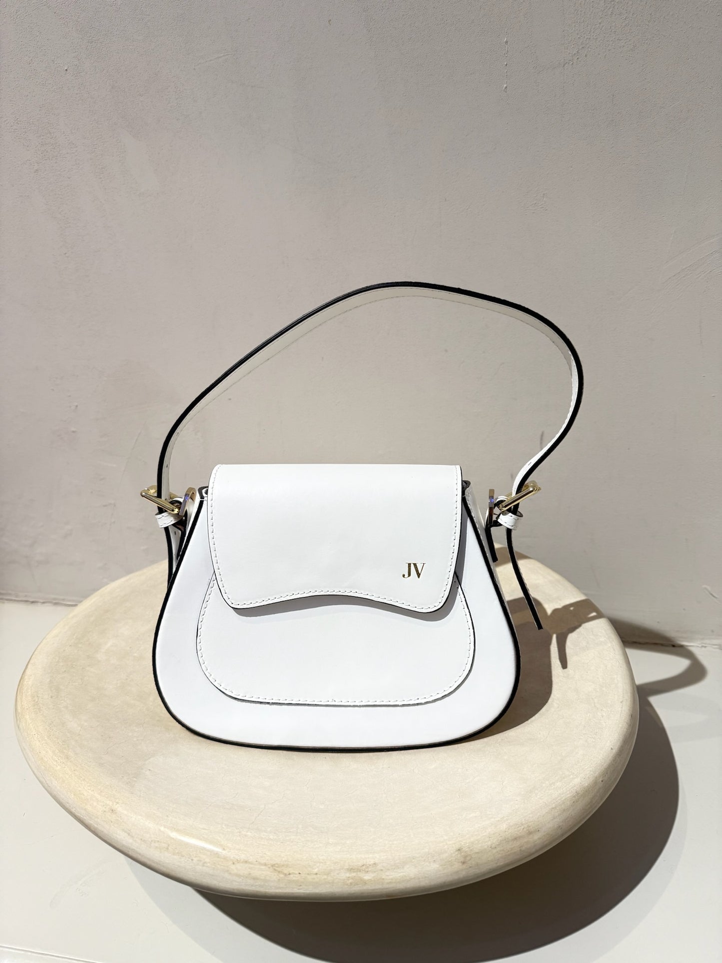Josh V Bag White - UME STUDIO