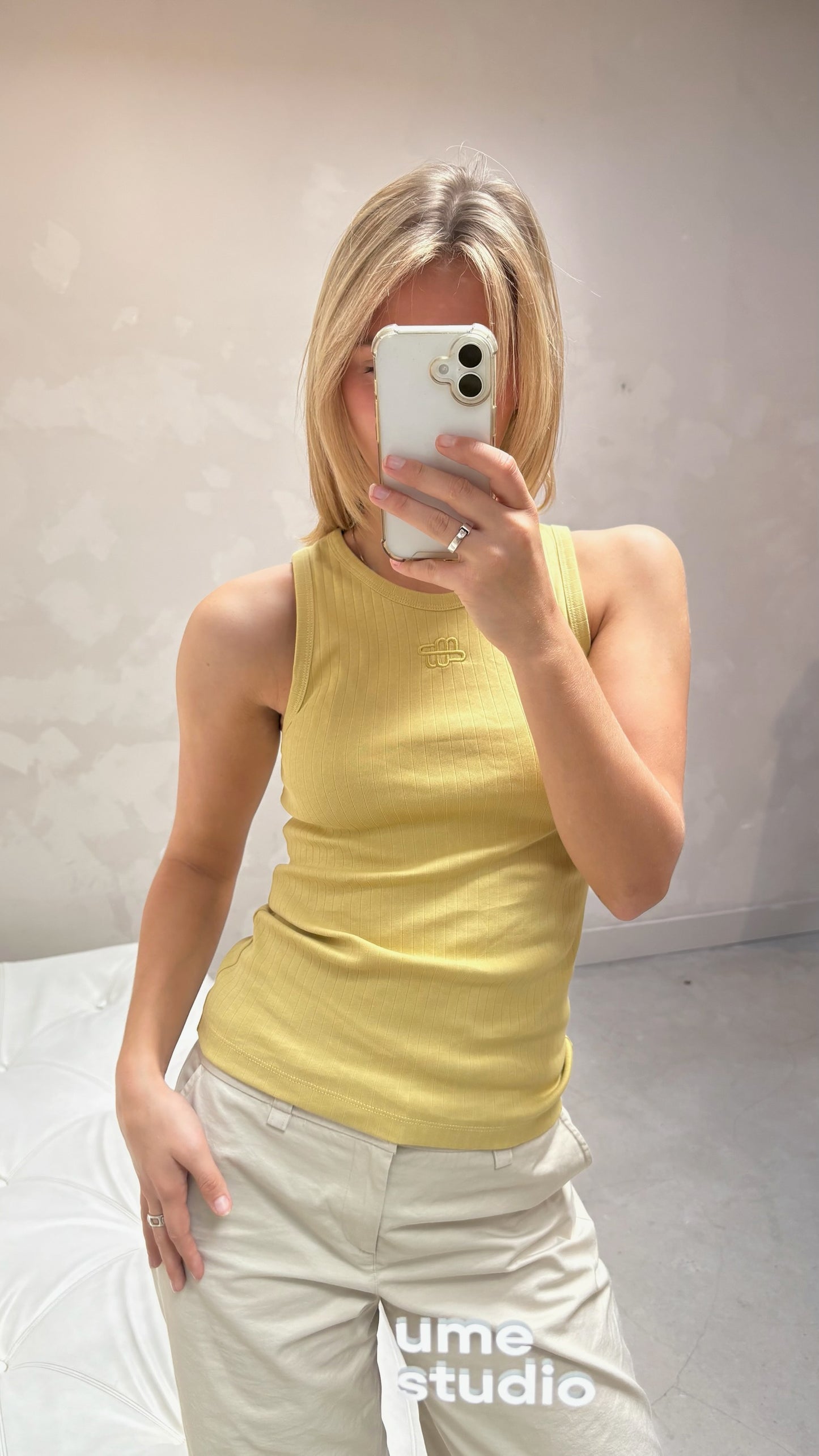 Munthe ocher yellow - top