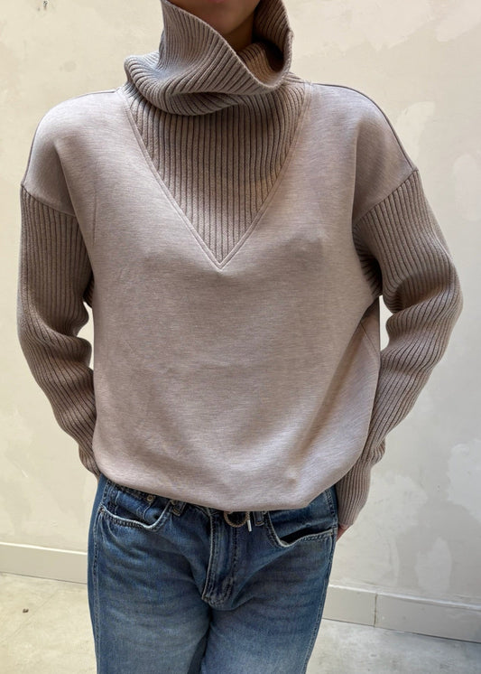 Varley double soft beige - sweater