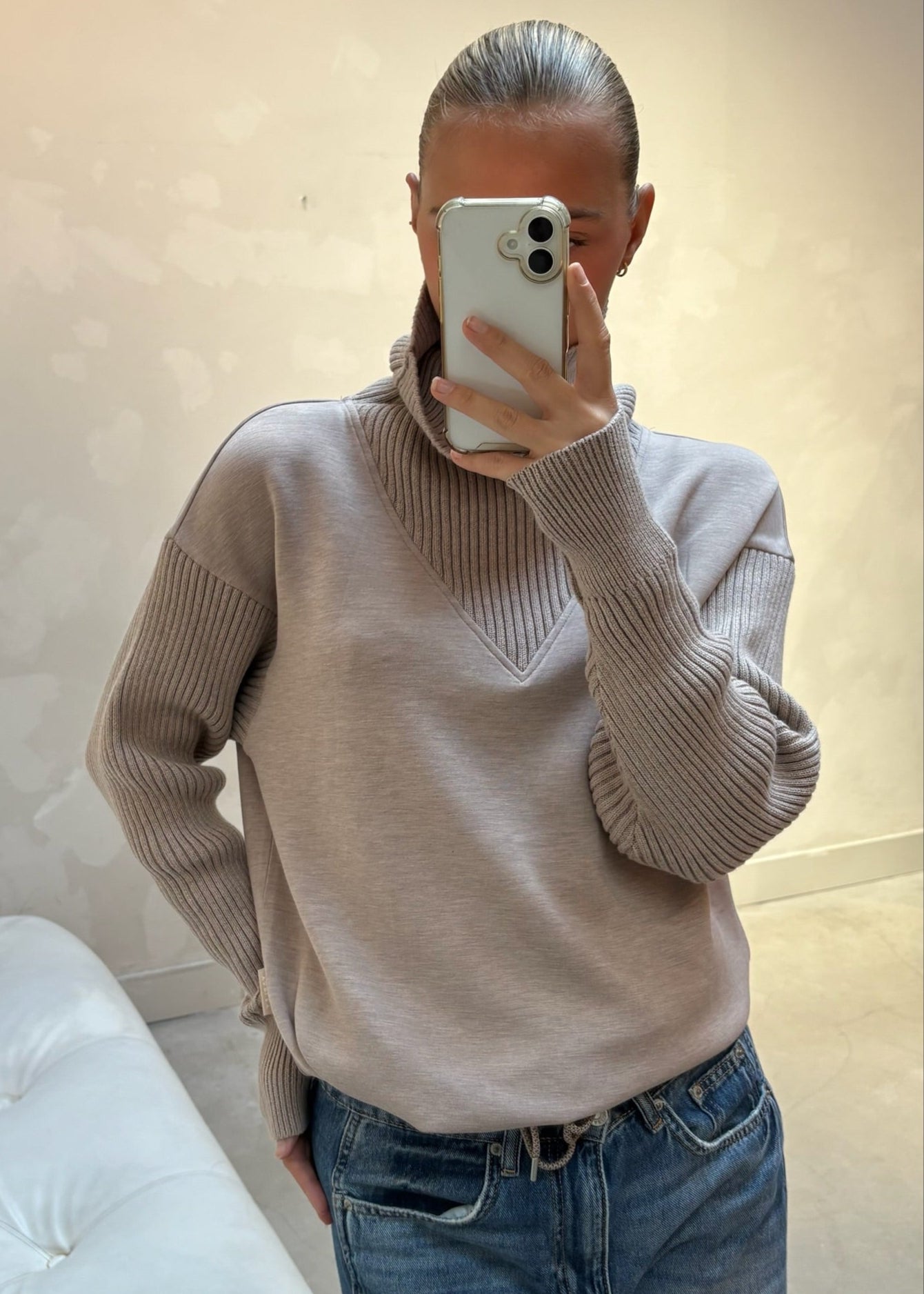 Varley double soft beige - sweater