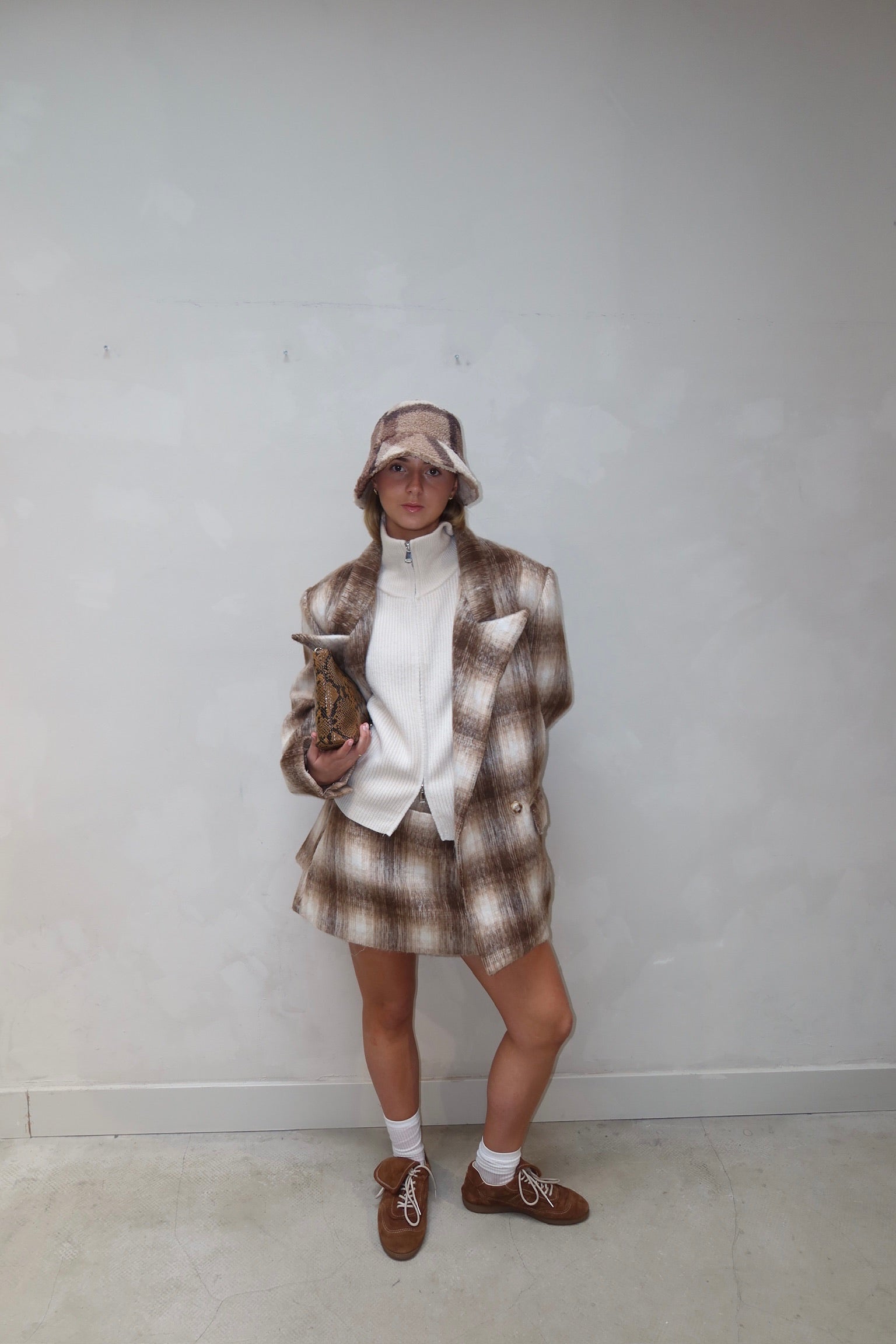 Vrg Girl Skirt Brown - UME STUDIO