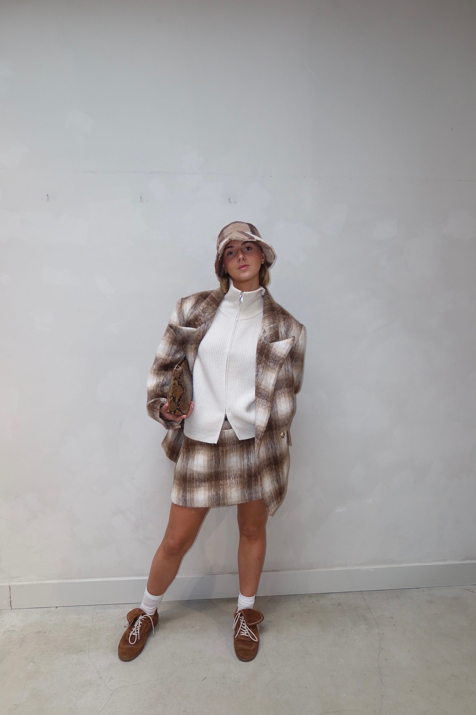 Vrg Girl Skirt Brown - UME STUDIO