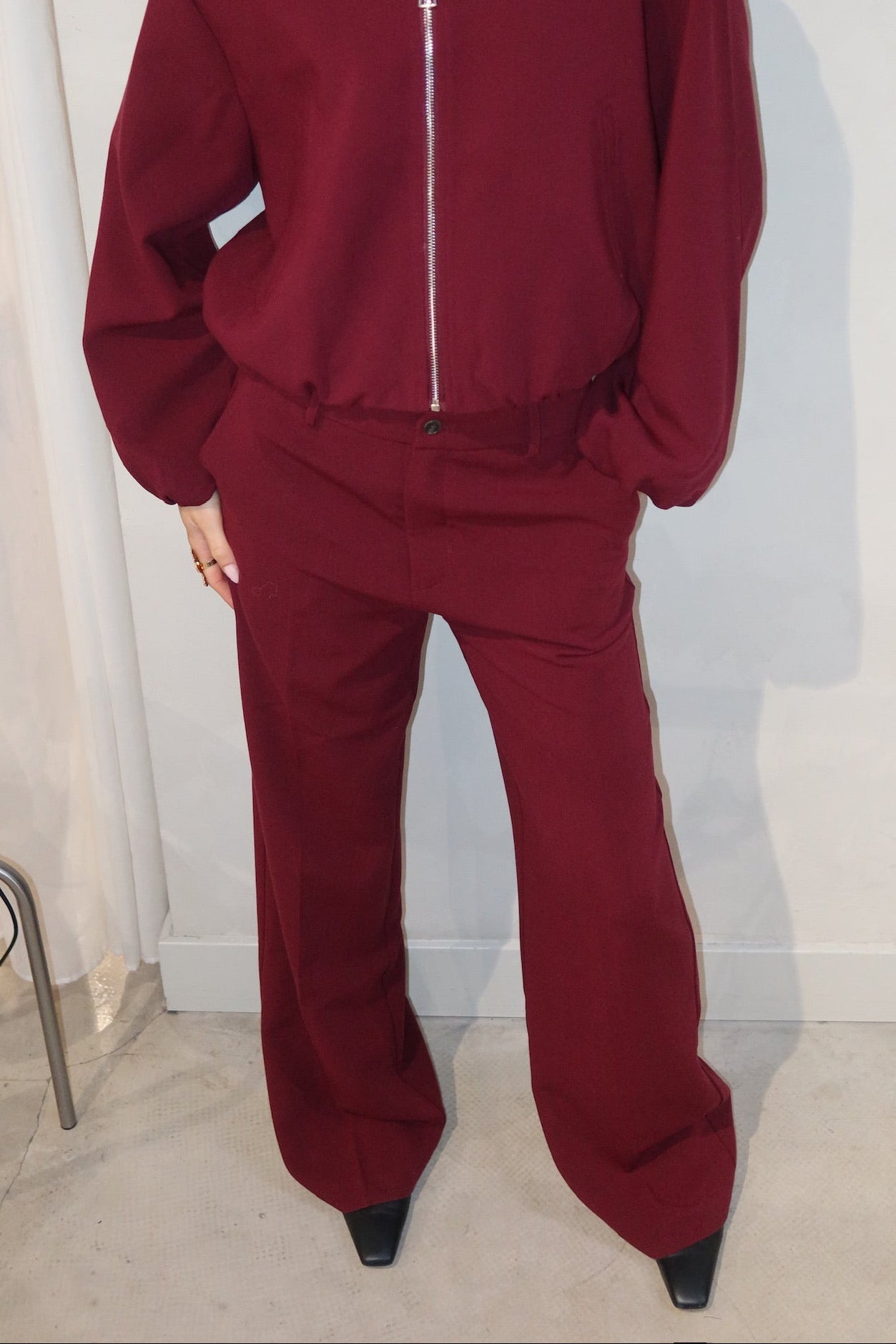 Chique Pantalon Red - Curated By Ume