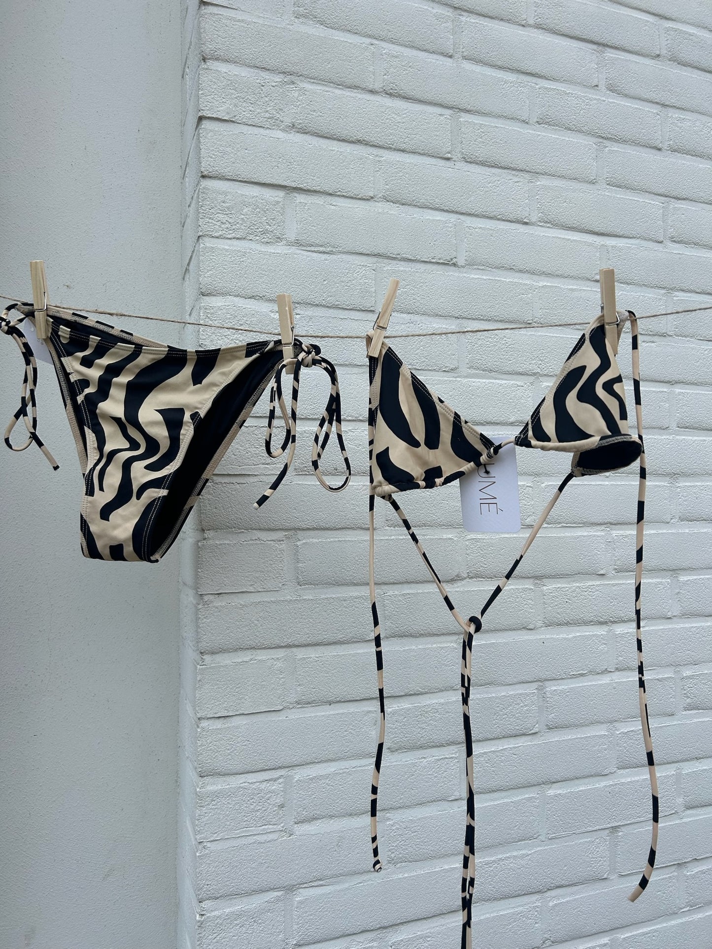 Faithfull the brand - Zebra print bikini